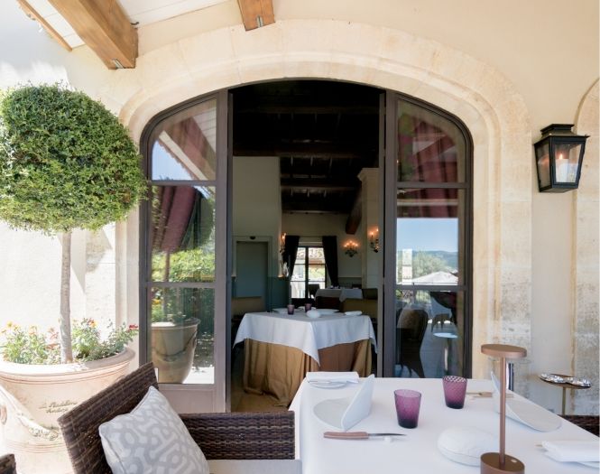 Avelan Gourmet-Restaurant in Gargas, 5-Sterne-Luxushotel coquillade provence im Luberon